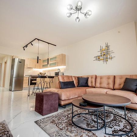 Central Luxury Apartment Thessaloniki Buitenkant foto
