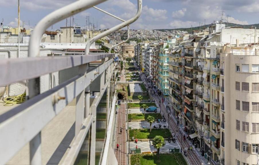 Central Luxury Apartment Thessaloniki Buitenkant foto