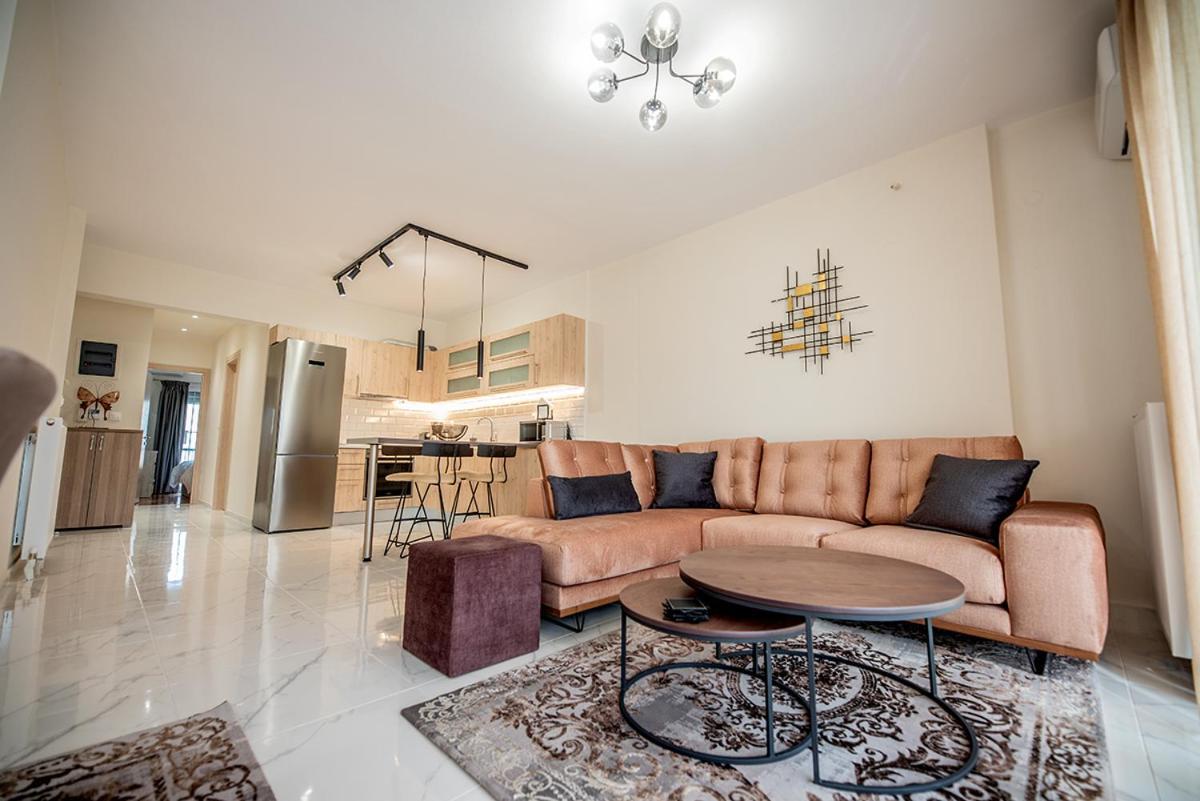Central Luxury Apartment Thessaloniki Buitenkant foto