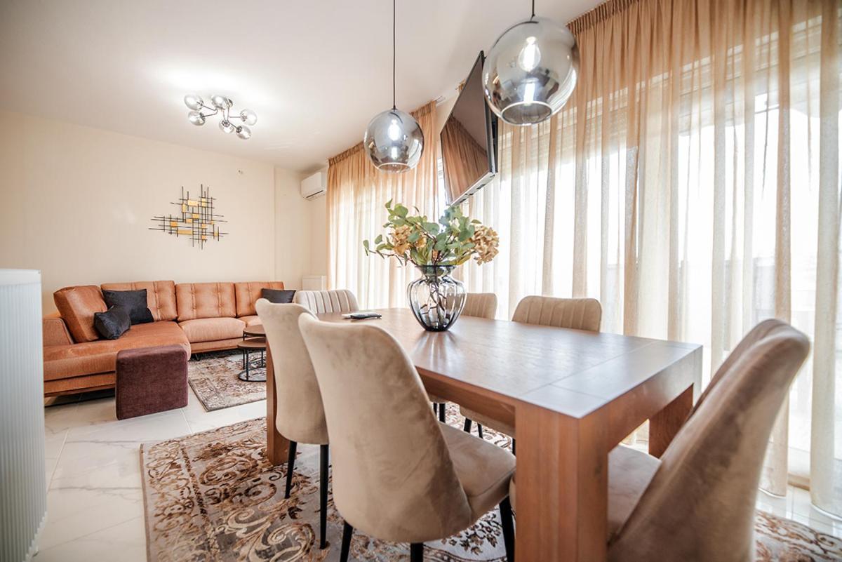 Central Luxury Apartment Thessaloniki Buitenkant foto