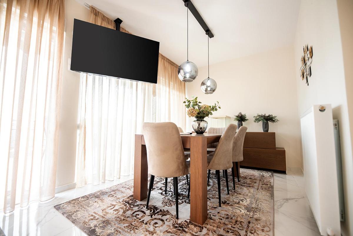 Central Luxury Apartment Thessaloniki Buitenkant foto