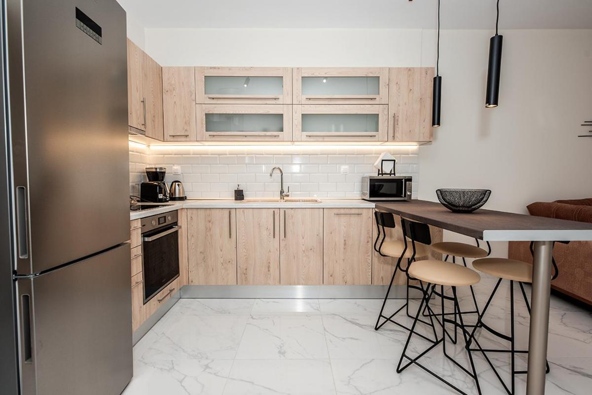 Central Luxury Apartment Thessaloniki Buitenkant foto